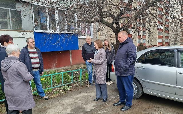Мэрия взяла на контроль устранение потопа в подвале липецкой многоэтажки